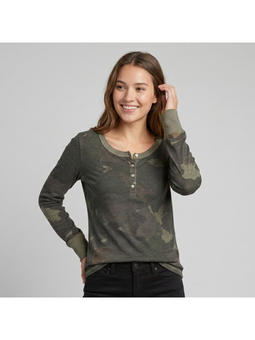 Alternative Women's Long Sleeve Exaggerated Cuff Camo Henley size Large NWT $58